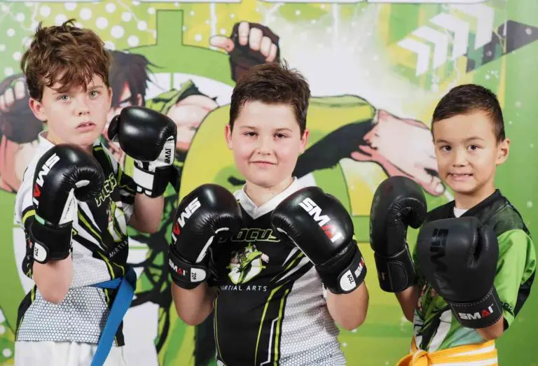 children showing confidence through kids martial arts